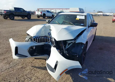 2023 BMW 330I z USA, uszkodzony, nr VIN 3MW69FF0XP8C80243